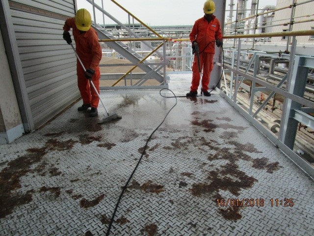 Checkered Platform Fiberglass Reinforcement